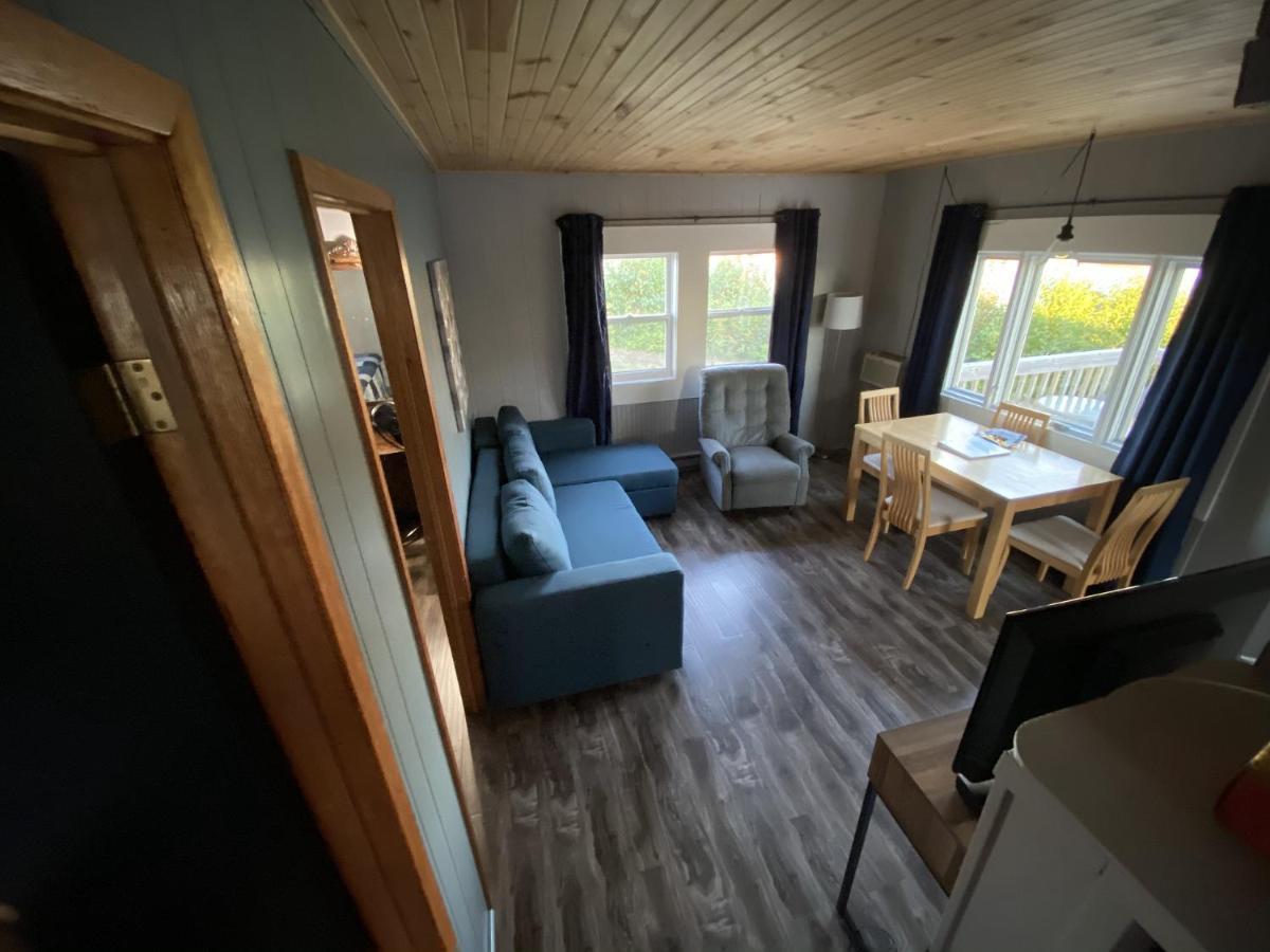 The Pines Motel And Cottages Rustico Экстерьер фото